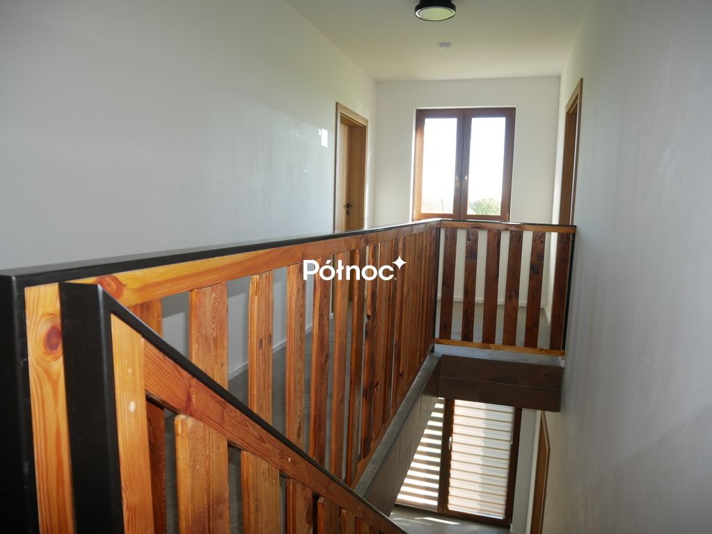 dom wolnostojący, 11 pokoi Szczytnica. Zdjęcie 12