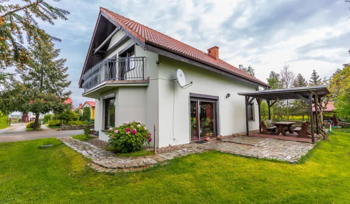 dom wolnostojący, 6 pokoi Bystre