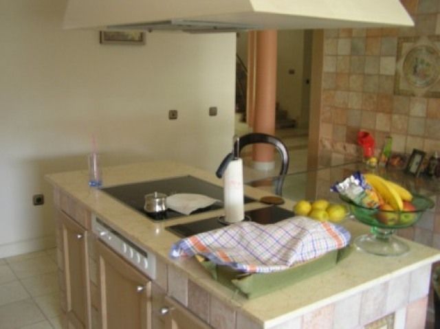 dom wolnostojący, 9 pokoi Hornówek. Zdjęcie 12