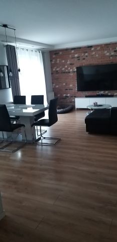 Mieszkanie 3-pokojowe Poznań Plewiska-Osiedle, Komorniki ul Młyńska. Zdjęcie 1