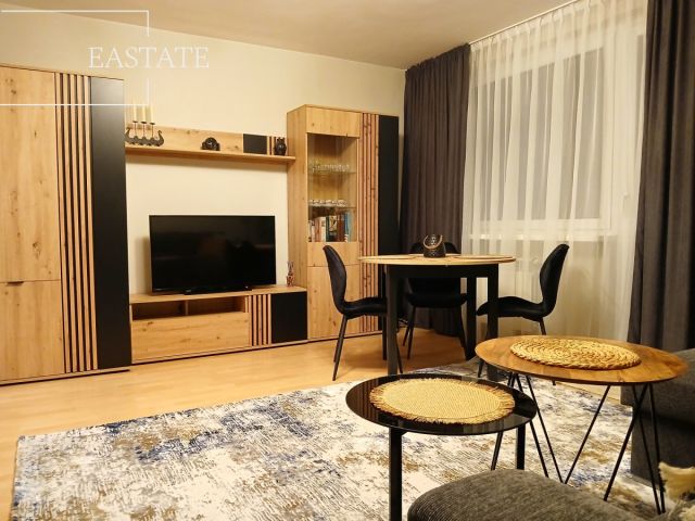 Mieszkanie 3-pokojowe Warszawa Praga, ul. Ostrobramska. Zdjęcie 2