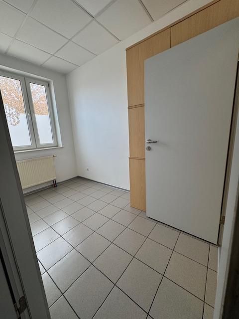 Biuro Warszawa Zacisze, ul. Tużycka. Zdjęcie 5