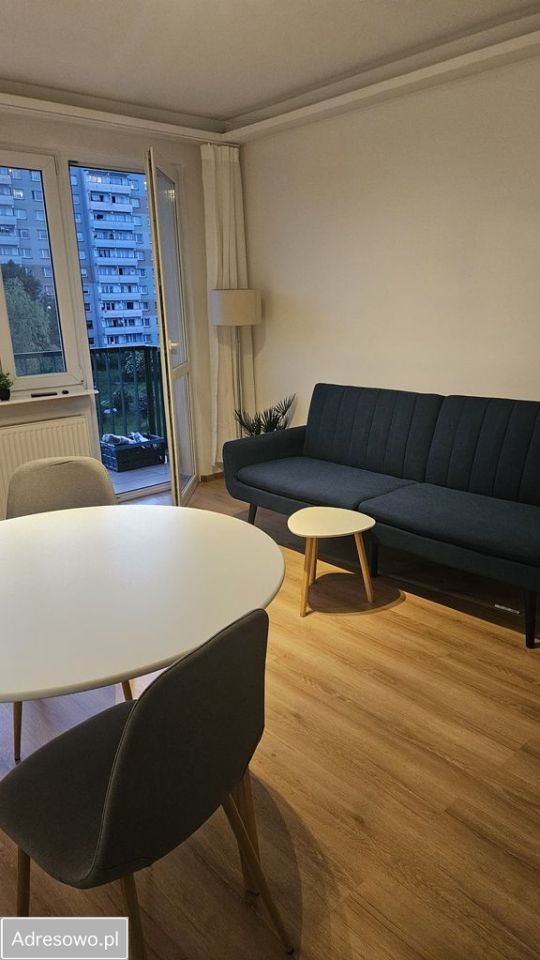 Mieszkanie 1-pokojowe Katowice Dąb, ul. ks. Piotra Ściegiennego. Zdjęcie 1