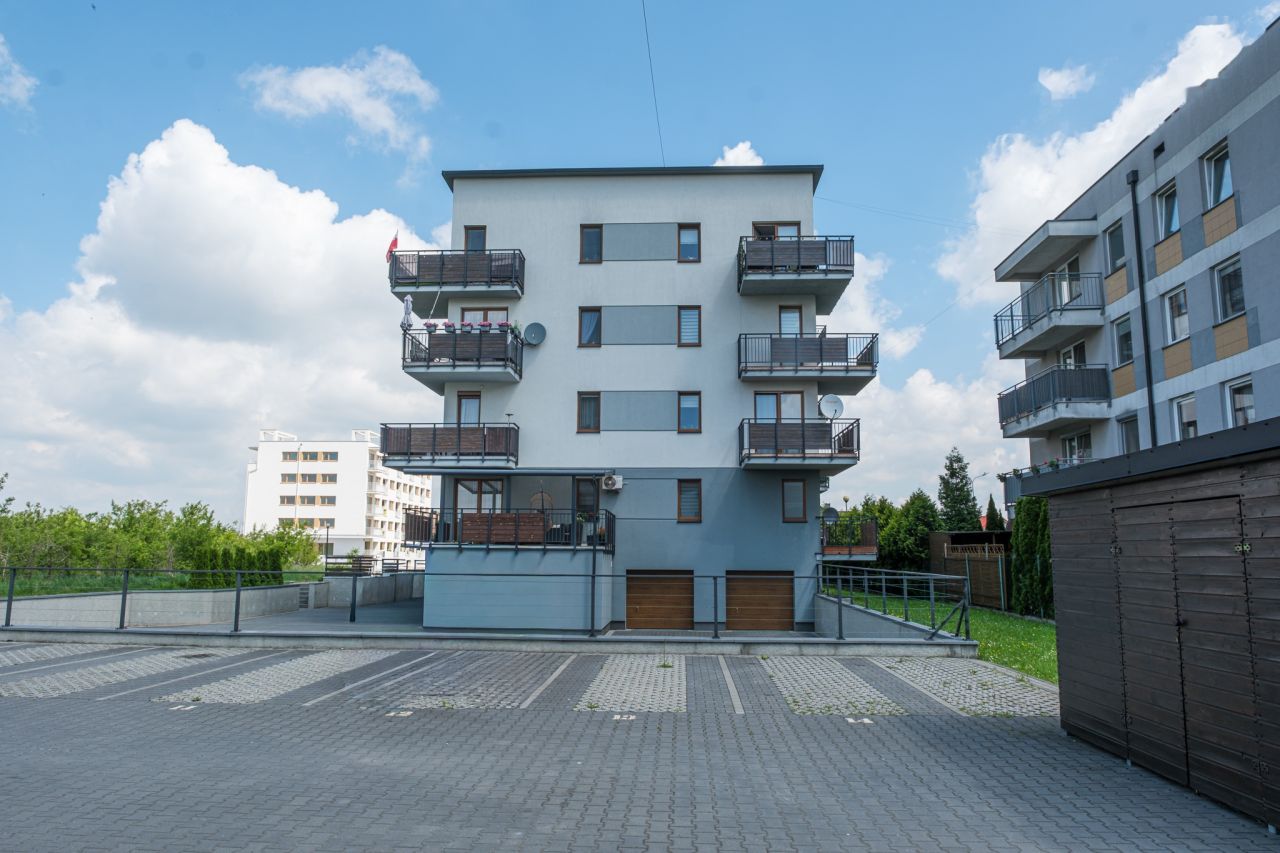 Mieszkanie 3-pokojowe Tarnów Strusina, ul. Eugeniusza Niedojadły. Zdjęcie 23