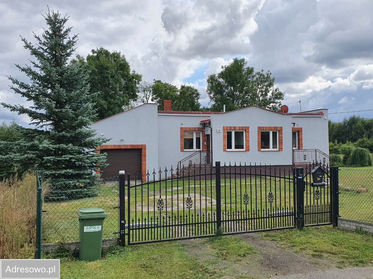 dom wolnostojący, 2 pokoje Kęsowo. Zdjęcie 1
