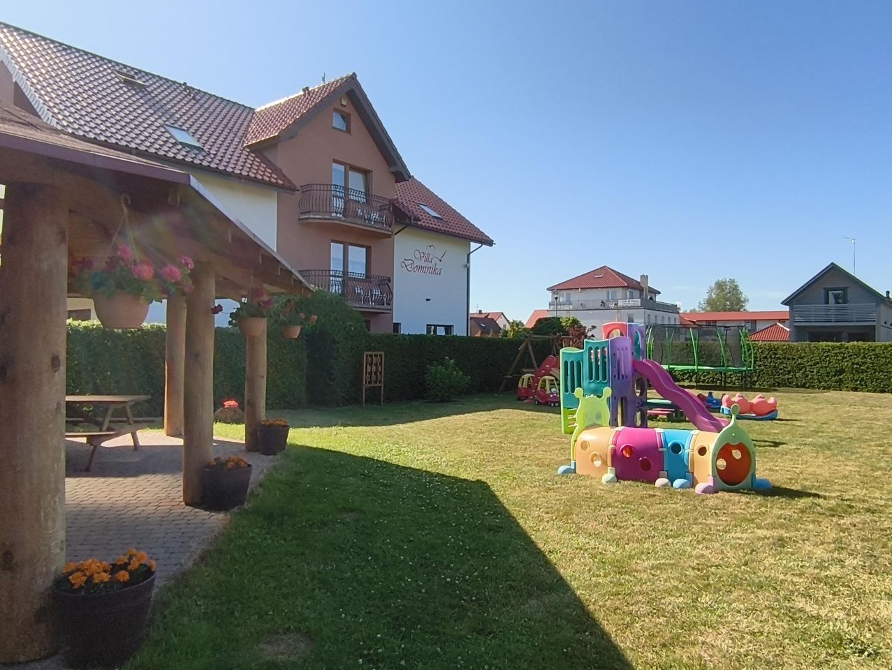 Hotel/pensjonat Sianożęty, ul. Kwiatowa. Zdjęcie 15