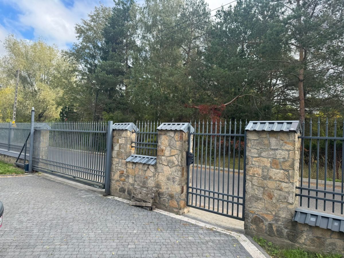 dom wolnostojący, 5 pokoi Andrespol, ul. Rokicińska. Zdjęcie 12