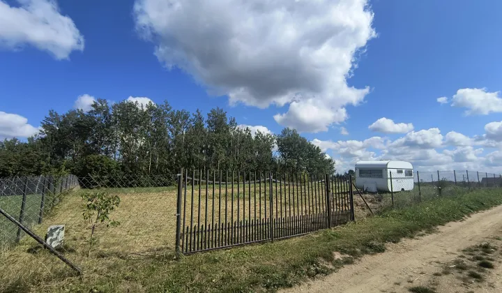 Działka rolna Leleszki
