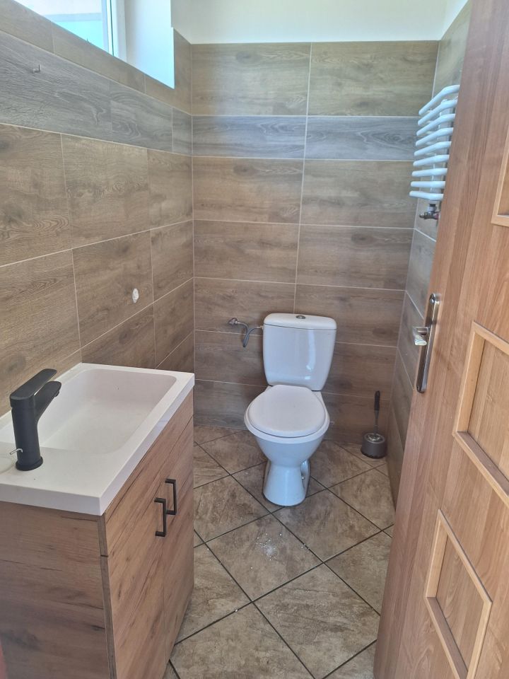 dom wolnostojący, 3 pokoje Nowy Raduszec. Zdjęcie 15