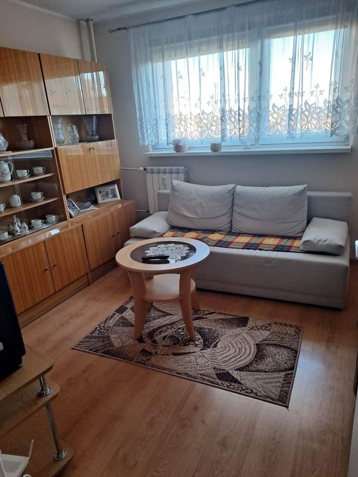 Mieszkanie 3-pokojowe Kalisz, ul. Prymasa Stefana Wyszyńskiego. Zdjęcie 3