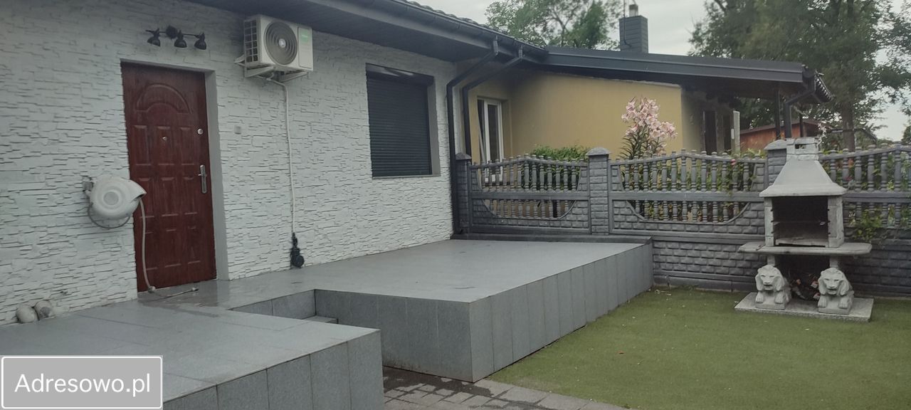 dom szeregowy, 2 pokoje Brześć Kujawski, ul. Traugutta. Zdjęcie 4