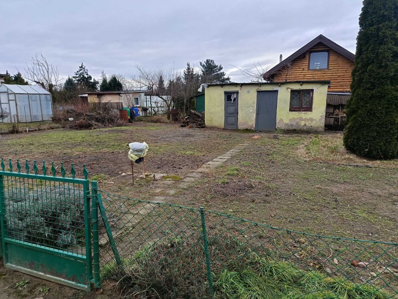 Działka rod Buk, ul. św. Rocha