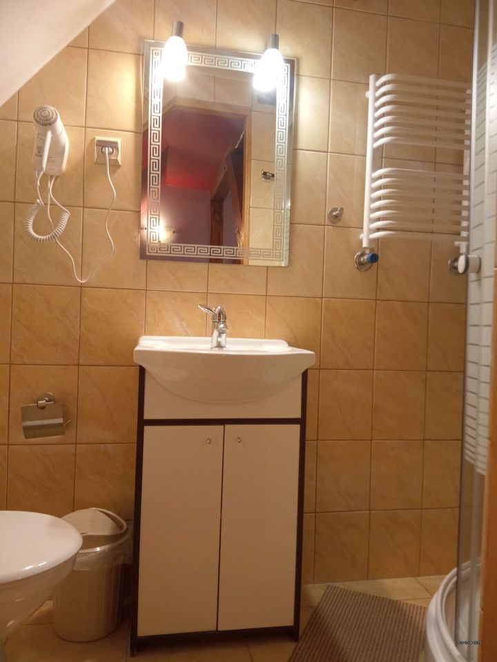 dom wolnostojący, 14 pokoi Stronie Śląskie, ul. Górna. Zdjęcie 10