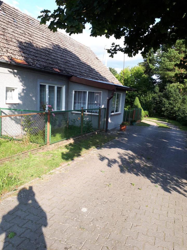 Poradz Dom szeregowy do remontu - 100 m² - 3 pokoje