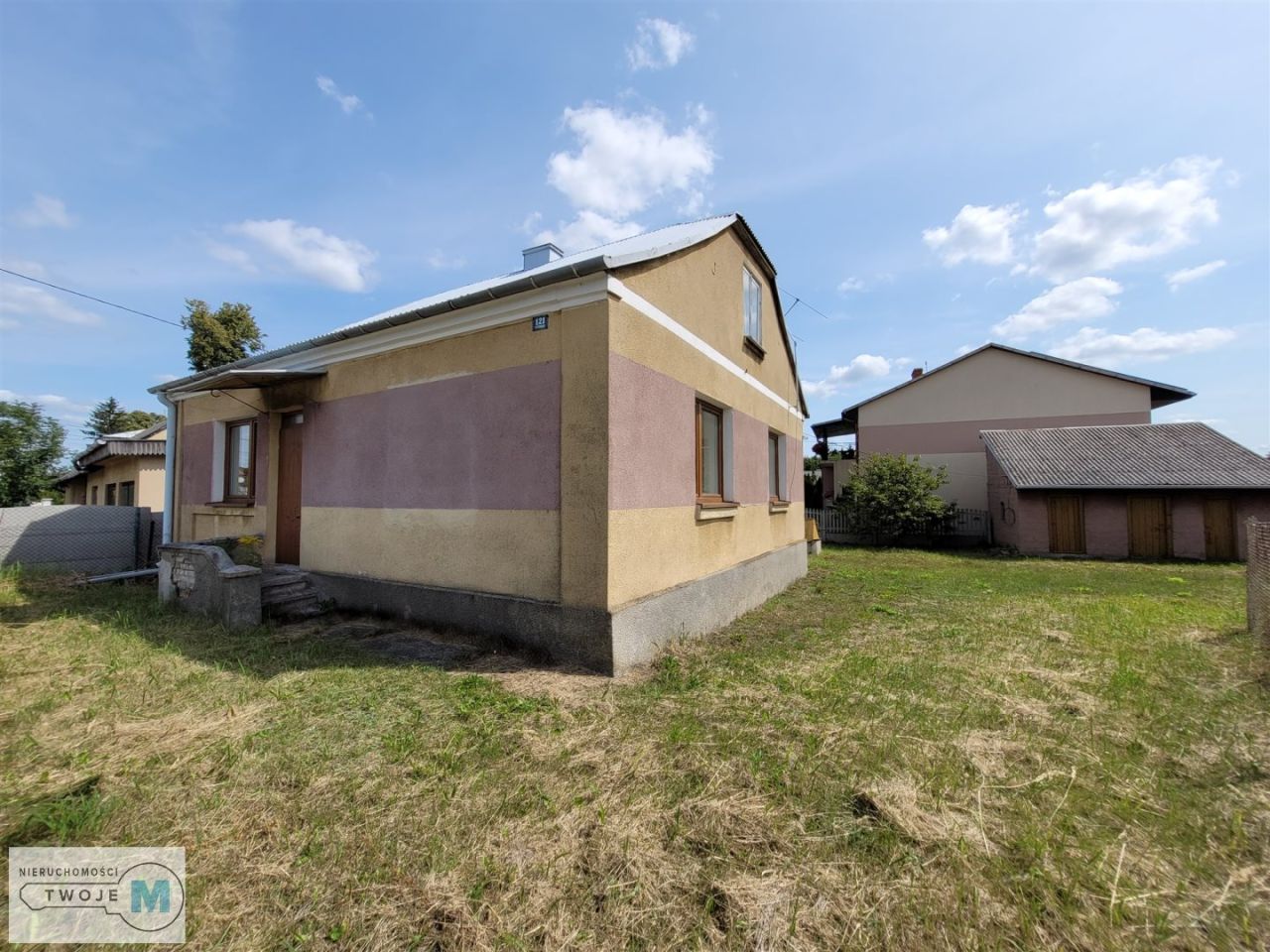 dom wolnostojący, 3 pokoje Przededworze. Zdjęcie 3