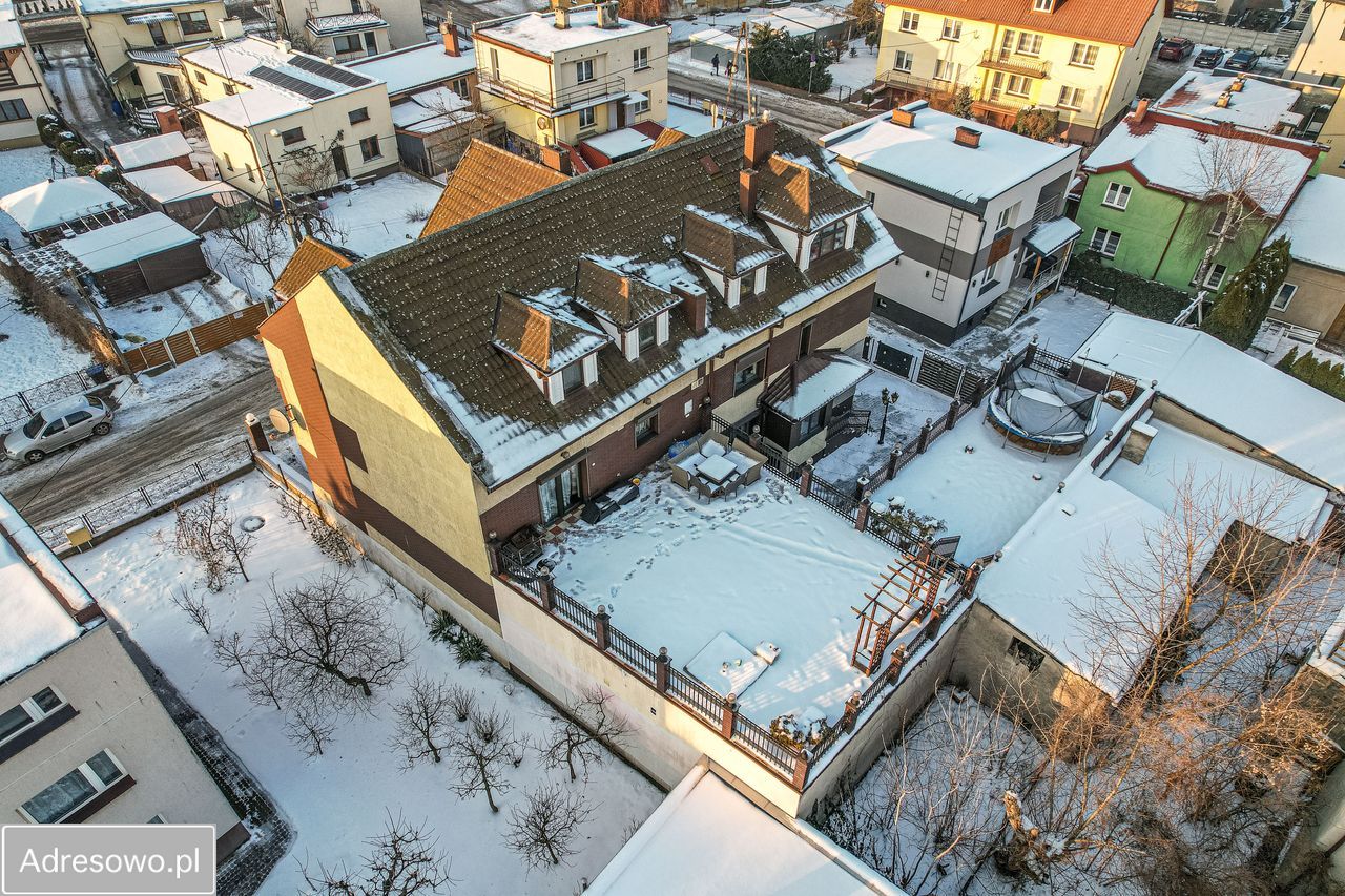 dom wolnostojący, 12 pokoi Sierpc. Zdjęcie 2