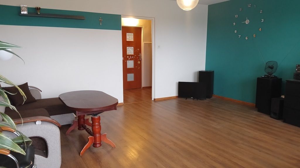 Mieszkanie 4-pokojowe Bełchatów, os. Okrzei. Zdjęcie 3