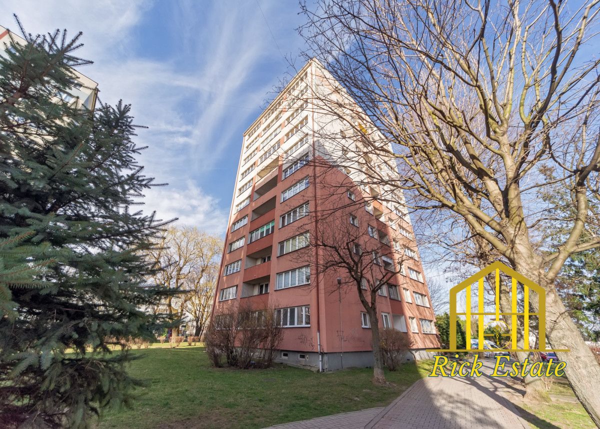 Mieszkanie 3-pokojowe Bielsko-Biała, ul. Bratków. Zdjęcie 2