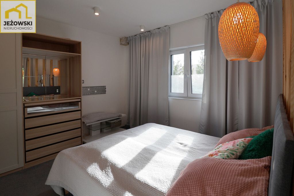 dom wolnostojący, 6 pokoi Janowiec. Zdjęcie 20