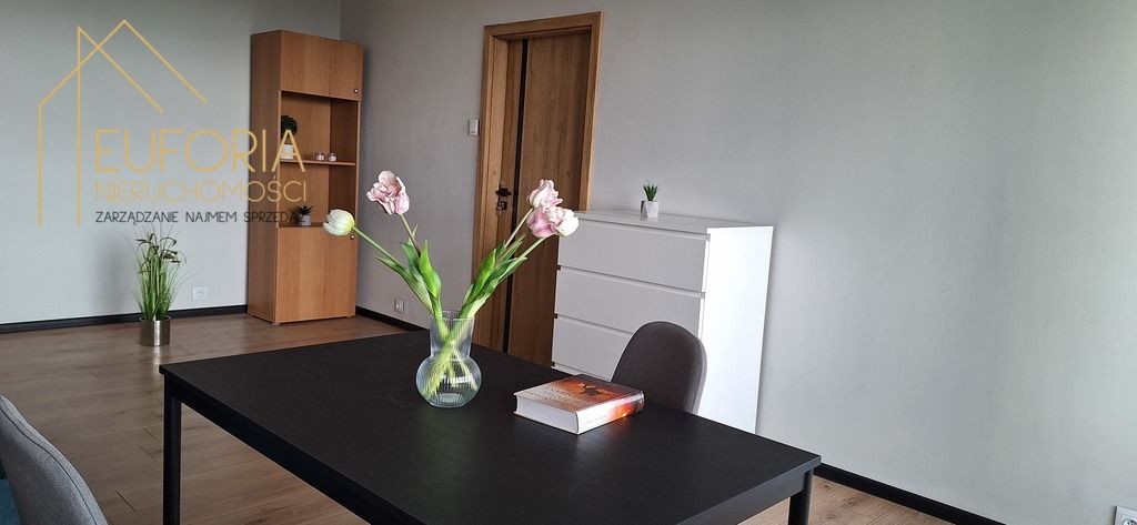 Mieszkanie 3-pokojowe Łódź Górna, ul. Piękna. Zdjęcie 4