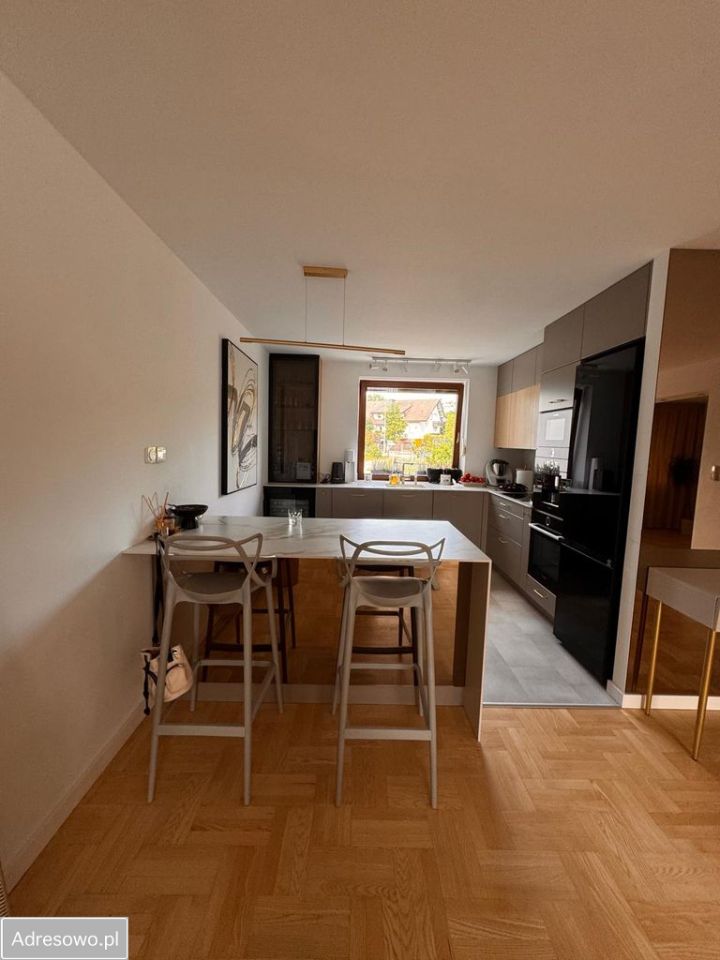 dom szeregowy, 6 pokoi Kielce Podkarczówka. Zdjęcie 3