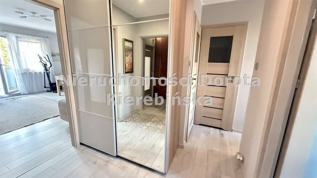 Mieszkanie 3-pokojowe Tomaszów Mazowiecki, ul. dr. Seweryna Sterlinga. Zdjęcie 2