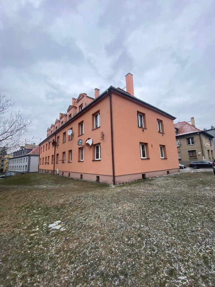 Mieszkanie 2-pokojowe Zabrze Helenka, ul. Robotnicza. Zdjęcie 1