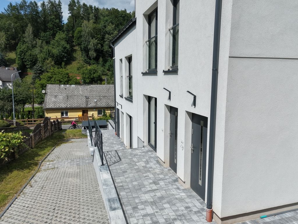 Mieszkanie 2-pokojowe Kudowa-Zdrój, ul. 1 Maja. Zdjęcie 2