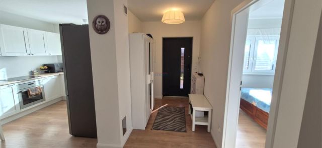 dom wolnostojący, 4 pokoje Łoś. Zdjęcie 8