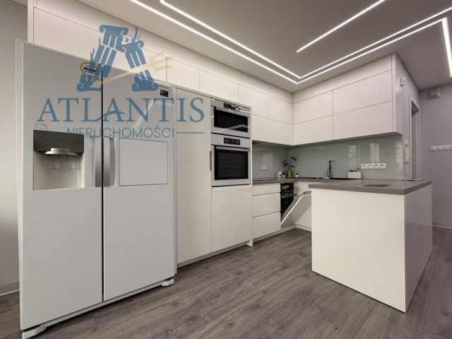 Mieszkanie 3-pokojowe Bydgoszcz Wzgórze Wolności, ul. Beskidzka. Zdjęcie 2