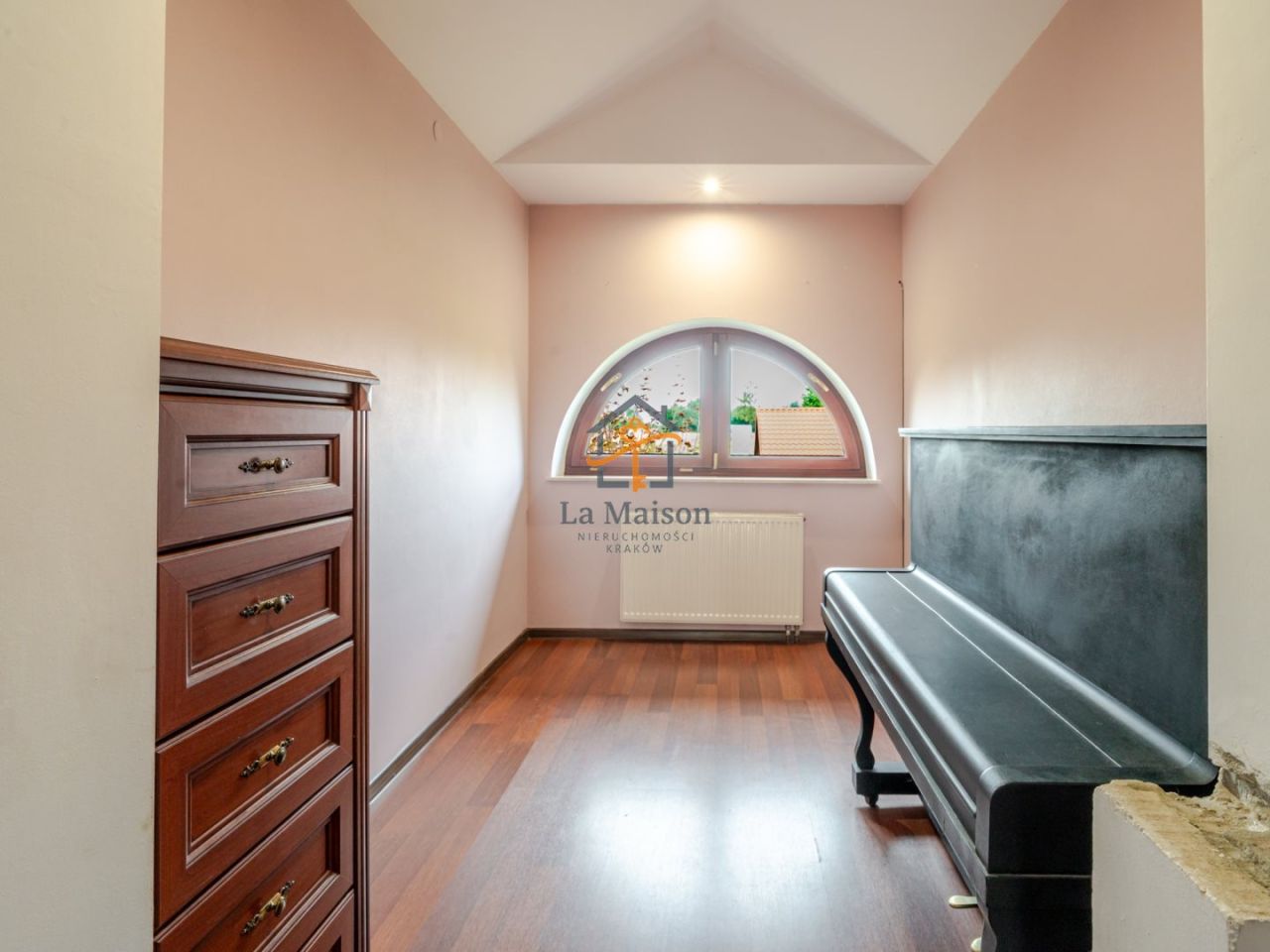 dom wolnostojący, 6 pokoi Rączna. Zdjęcie 11