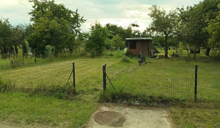 Działka rod Wrocław Krzyki, ul. Wiaduktowa