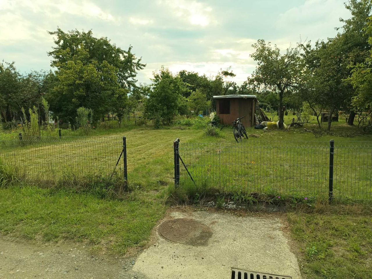 Działka rod Wrocław Krzyki, ul. Wiaduktowa. Zdjęcie 1