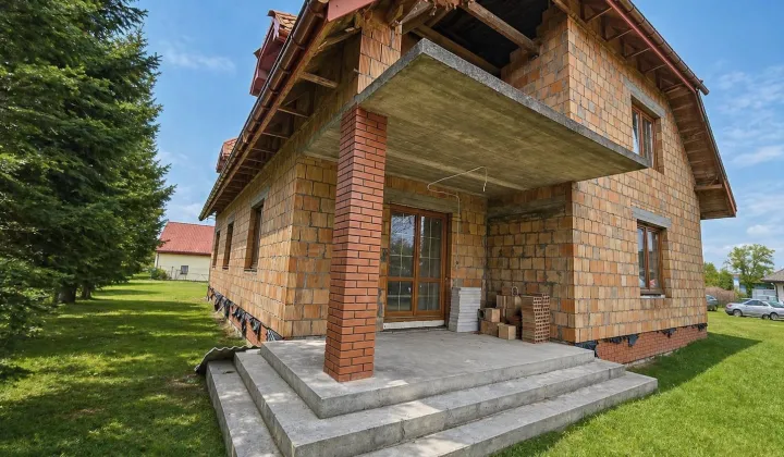 dom wolnostojący, 6 pokoi Hajnówka, ul. Białostocka