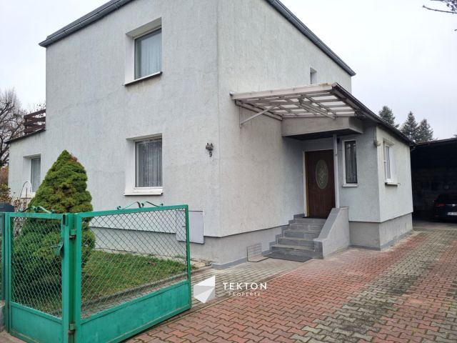 dom wolnostojący, 4 pokoje Opole Zakrzów, ul. Harcerska. Zdjęcie 1