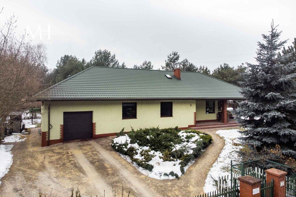 dom wolnostojący, 4 pokoje Bukowiec. Zdjęcie 1