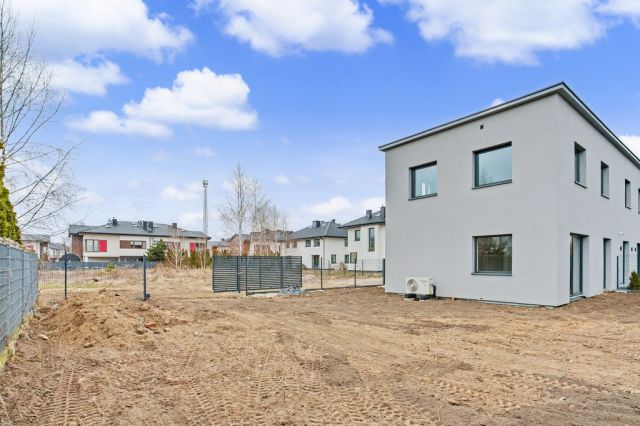 Mieszkanie 4-pokojowe Łomianki Dolne, ul. Kościelna Droga. Zdjęcie 29