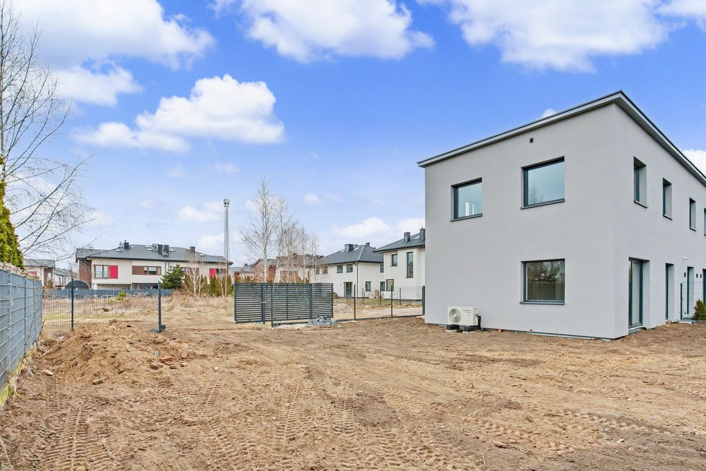 Mieszkanie 4-pokojowe Łomianki Dolne, ul. Kościelna Droga. Zdjęcie 29