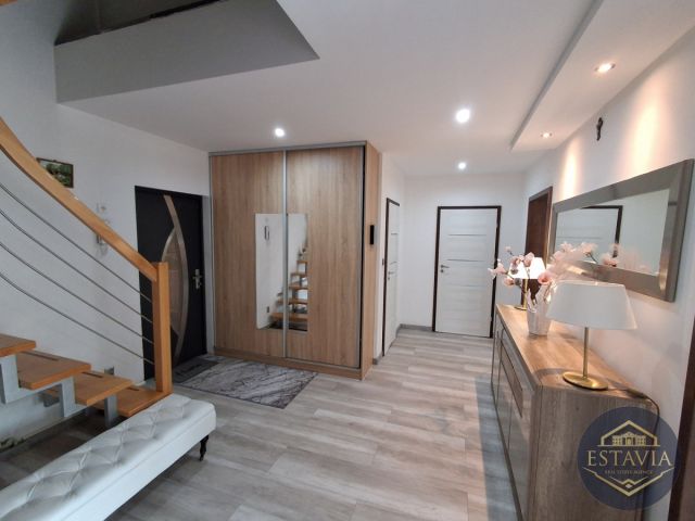 dom wolnostojący, 6 pokoi Ściechów. Zdjęcie 4