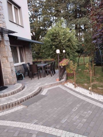 dom wolnostojący, 5 pokoi Czastary, ul. Reymonta. Zdjęcie 2