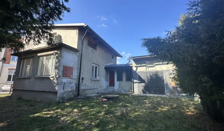 budynek wielorodzinny, 5 pokoi Dębowiec