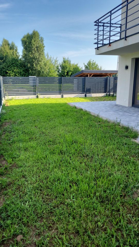 dom szeregowy, 5 pokoi Warszawice. Zdjęcie 12