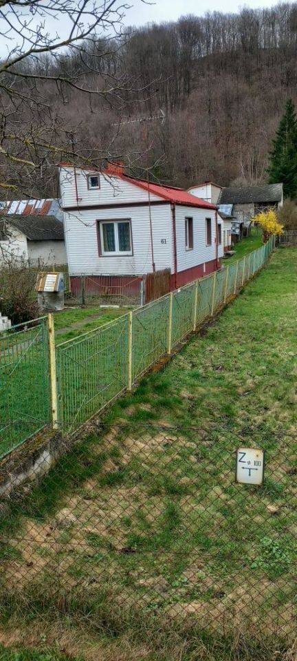 Działka budowlana Parchatka. Zdjęcie 1
