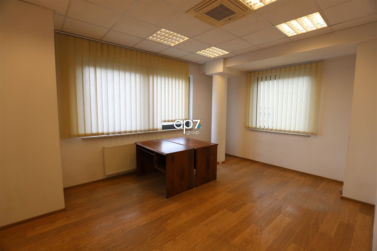 Biuro Kraków Łagiewniki-Borek Fałęcki, ul. Zakopiańska. Zdjęcie 8