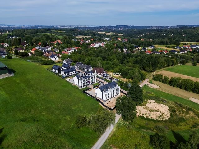 Mieszkanie 4-pokojowe Gaj, ul. Rudawa. Zdjęcie 14