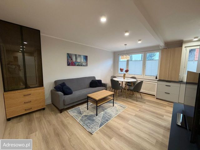 Mieszkanie 2-pokojowe Starogard Gdański, ul. Osiedlowa. Zdjęcie 1