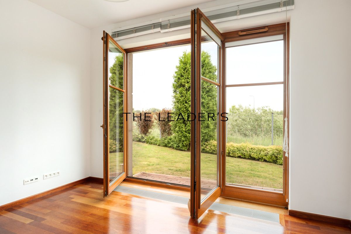 dom wolnostojący, 7 pokoi Bielawa. Zdjęcie 9