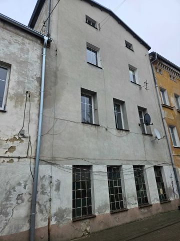 Mieszkanie 3-pokojowe Gryfów Śląski. Zdjęcie 1