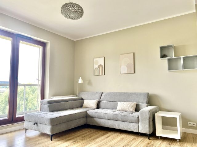 Mieszkanie 3-pokojowe Warszawa Mokotów, al. Wyścigowa. Zdjęcie 1