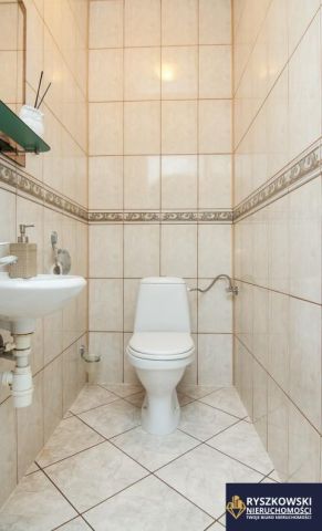 dom wolnostojący, 6 pokoi Jarosławiec. Zdjęcie 9